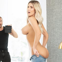Ema Karter in Nothing Fits But His Dick (Photo 1) Ema Karter in 'Brazzers' Nothing Fits But His Dick (Thumbnail 1)