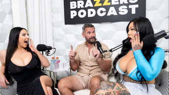 Angela White en 'The Brazzers Podcast: Episode 1'