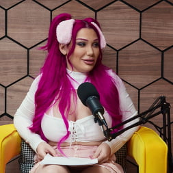 Lily Lou en 'Brazzers' Podcast de los brazzers: episodio 13 (Miniatura 3)