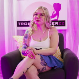 Baby Gemini in TroubleMakerzz: Part 1 (Photo 2) Baby Gemini in 'Brazzers' TroubleMakerzz: Part 1 (Thumbnail 2)