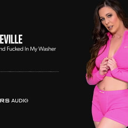 Cherie Deville en 'Brazzers' Me quedé atascado y follado en mi lavadora (Miniatura 6)