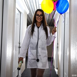 Lily Adams in 'Brazzers' Nutjob Nurse (Thumbnail 1)