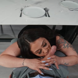 Ruby en 'Brazzers' en una noche de cita (Miniatura 12)