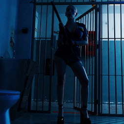 Gatita Veve en 'Brazzers' Cumpliendo condena dura (Miniatura 8)