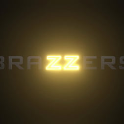 Abigaiil Morris in Barber Shop Boning (Photo 1) Abigaiil Morris in 'Brazzers' Barber Shop Boning (Thumbnail 1)