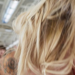 Kali Roses en 'Brazzers' ¡Kali va en metro! (Miniatura 24)