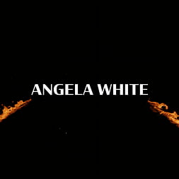 Angela White in 'Brazzers' Formula Cum (Thumbnail 4)