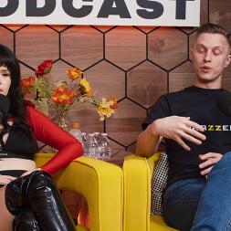 Yhivi en 'Brazzers' El podcast de los brazzers: episodio 18 (Miniatura 12)