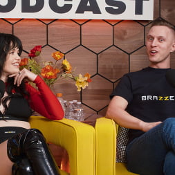 Yhivi en 'Brazzers' El podcast de los brazzers: episodio 18 (Miniatura 28)