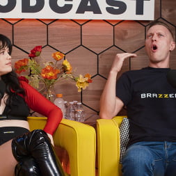 Yhivi en 'Brazzers' El podcast de los brazzers: episodio 18 (Miniatura 36)