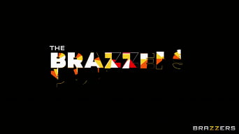 Luna Star in 'The Brazzers Podcast: Episode 19'
