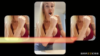 BunnyBlondyX en 'Deseos desatados'