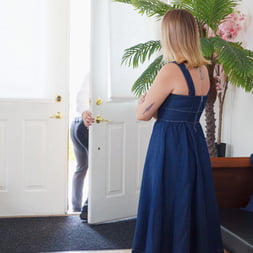 Lilly Bell en 'Brazzers' Tradwife's Slutty Secret (Miniatura 4)