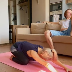 Eva Elfie in 'Brazzers' Downblouse Yoga With Eva (Thumbnail 2)