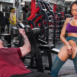 GI Joey en 'Brazzers' Chorrea el sudor (Miniatura 1)